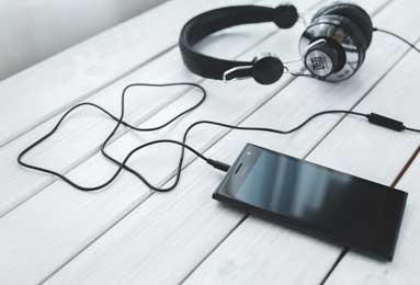 费城76人对阵金州勇士：经典对决回顾与未来展望